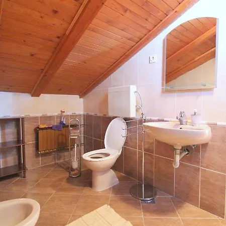 Aster Apartament *